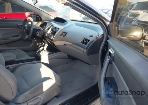 2009 Honda Civic Lx z USA, uszkodzony, nr VIN 2HGFG12669H526219